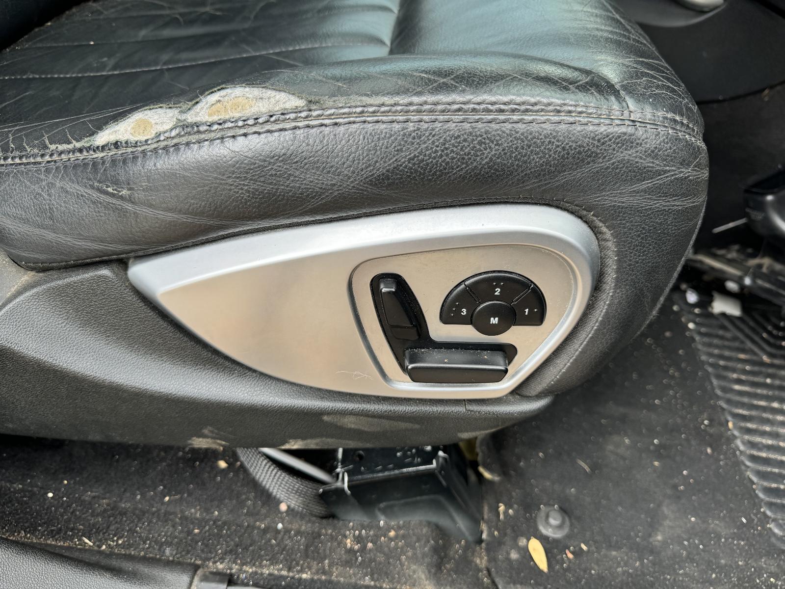 View MERCEDES M CLASS 2005 4 Door Station Wagon Breaking