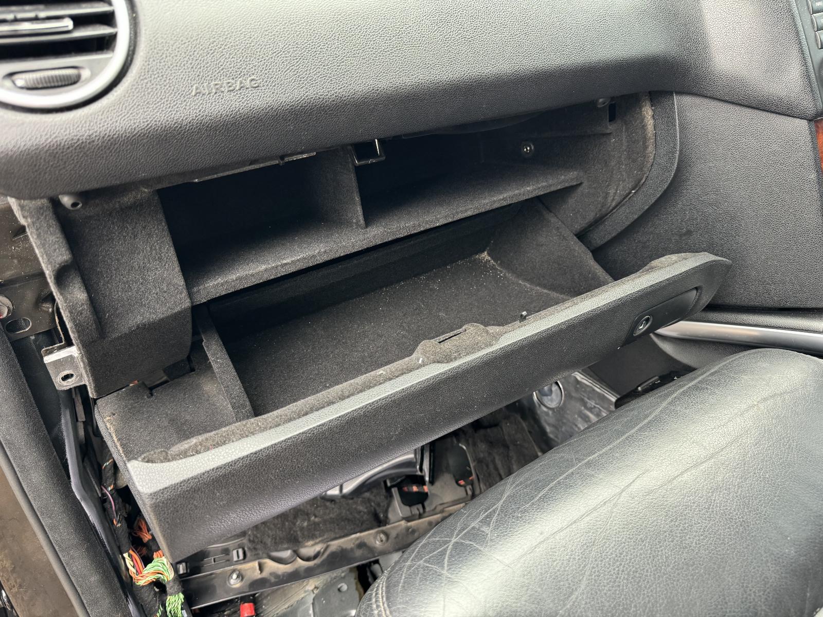 View MERCEDES M CLASS 2005 4 Door Station Wagon Breaking