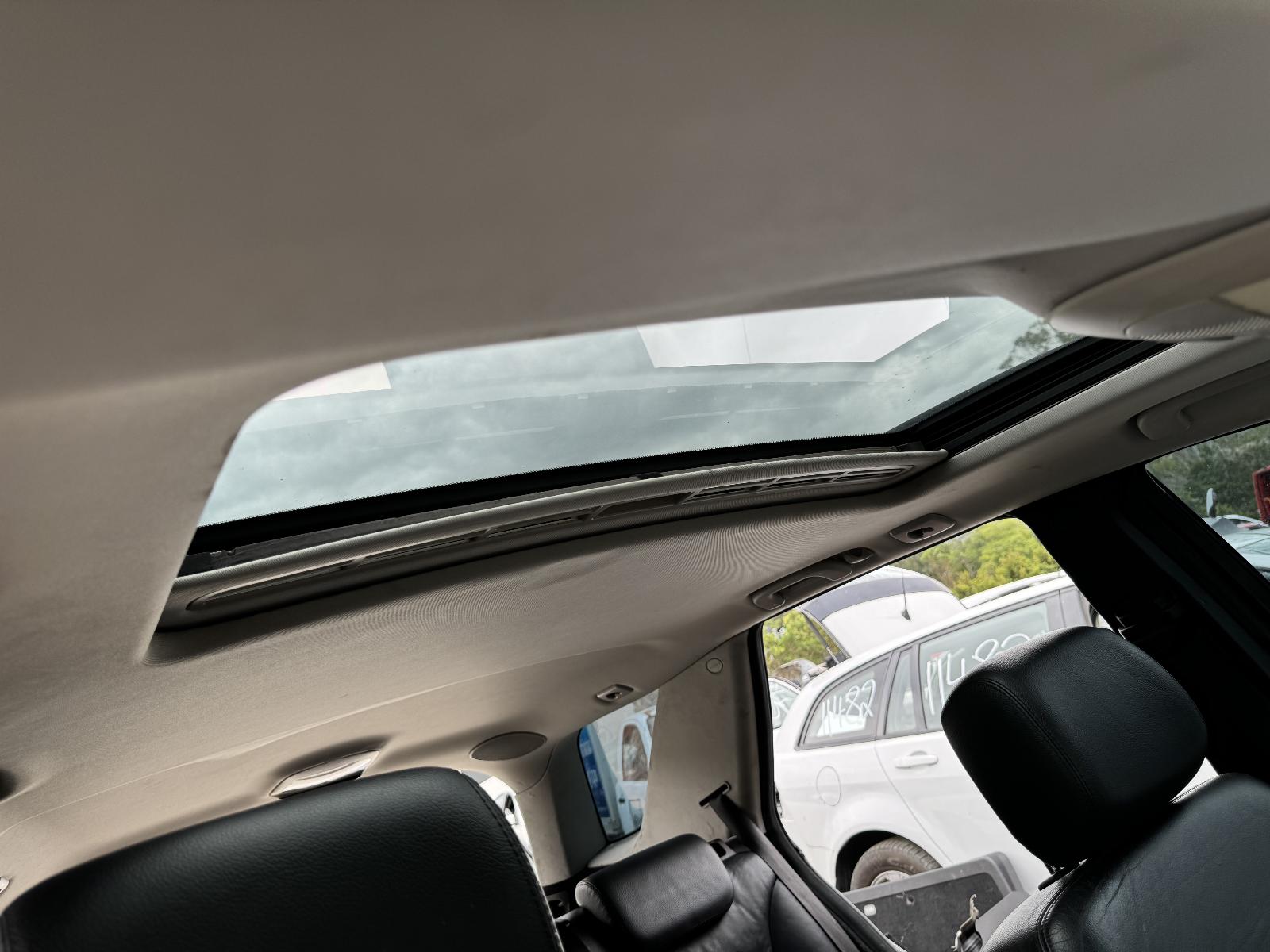 View MERCEDES M CLASS 2005 4 Door Station Wagon Breaking
