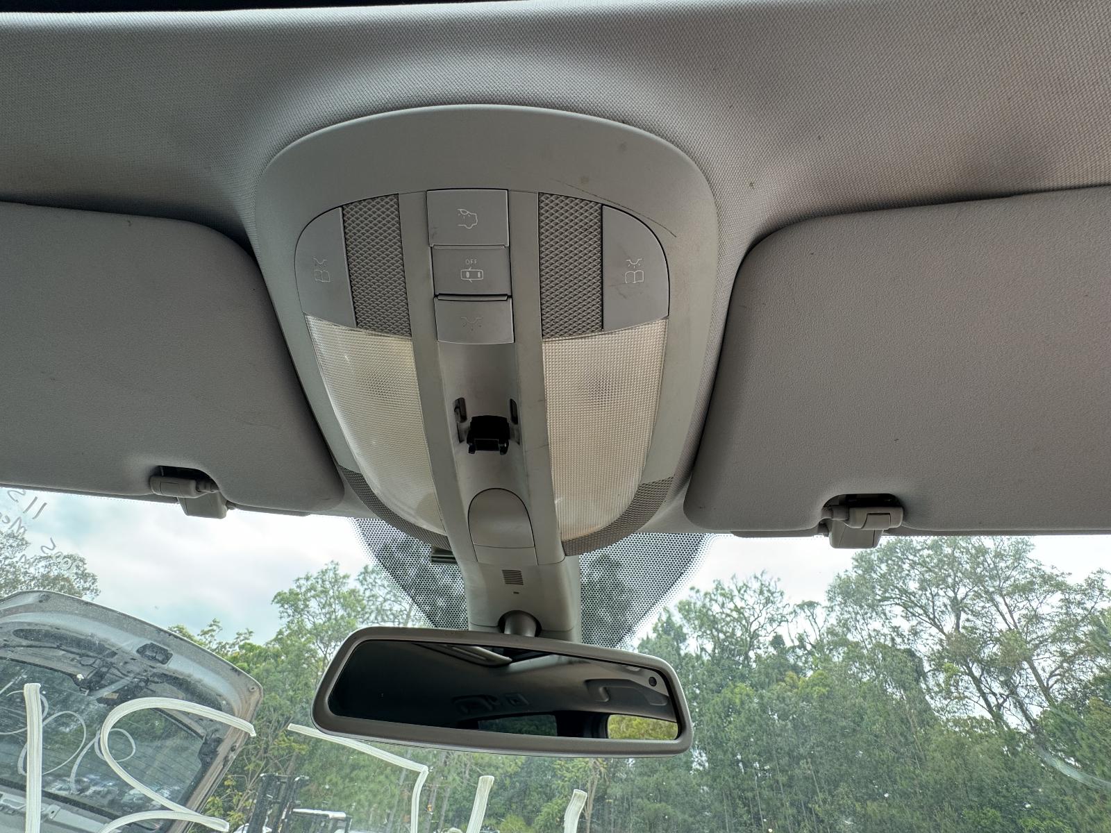 View MERCEDES M CLASS 2005 4 Door Station Wagon Breaking