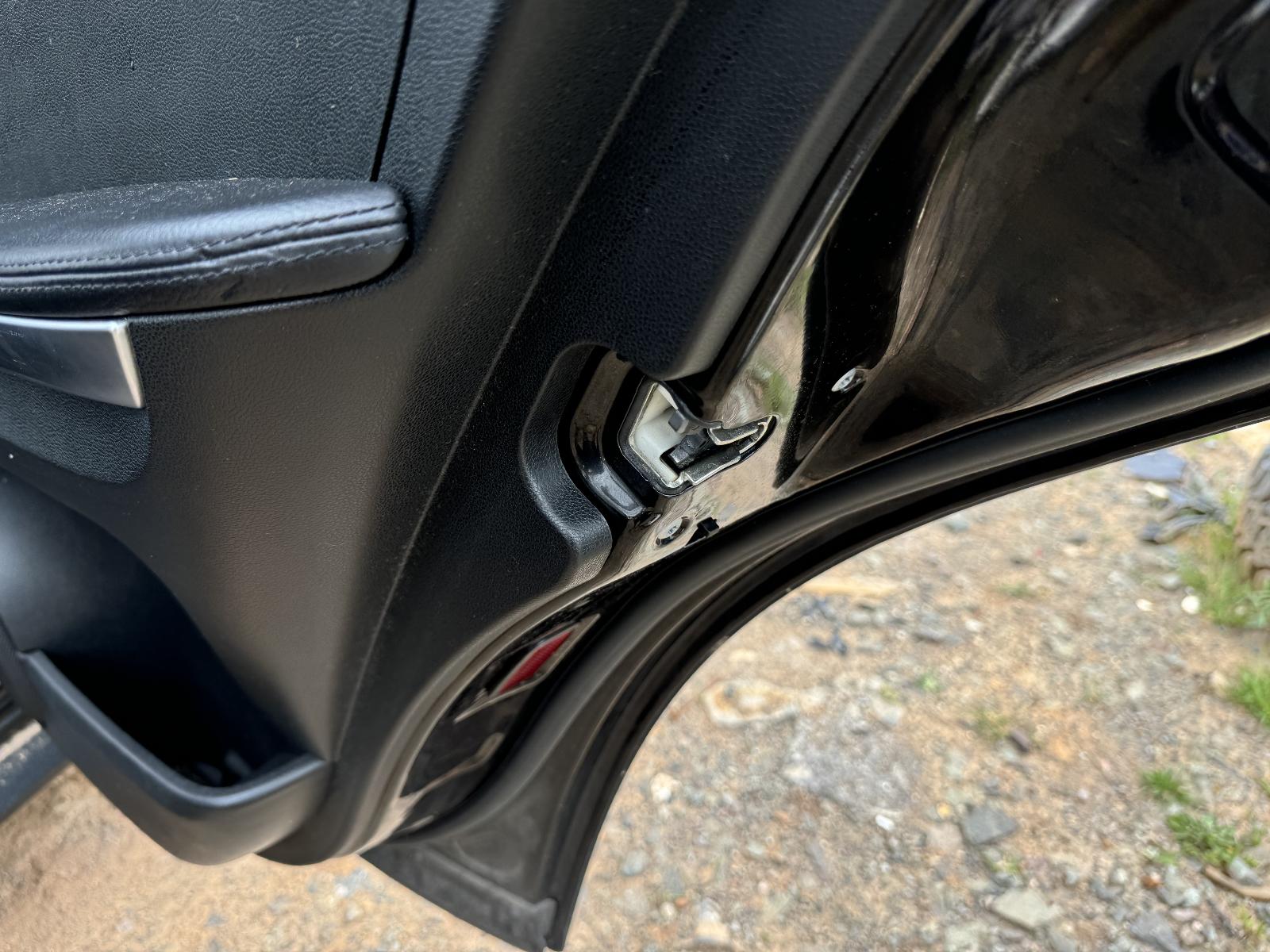 View MERCEDES M CLASS 2005 4 Door Station Wagon Breaking