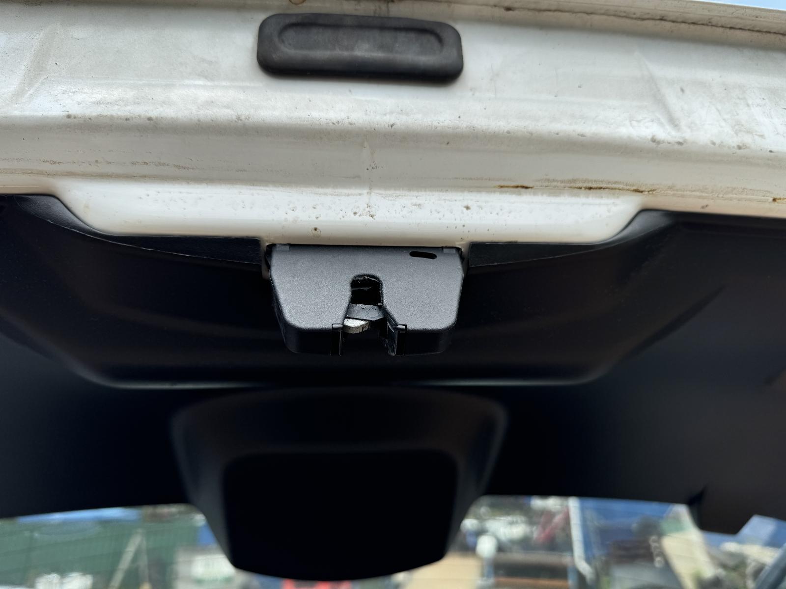 View PEUGEOT 308 2010 4 Door Hatchback Breaking