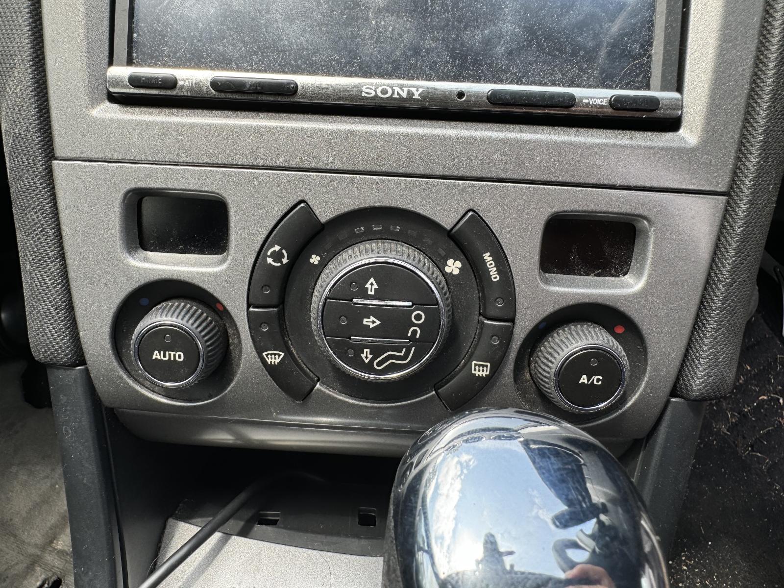 View PEUGEOT 308 2010 4 Door Hatchback Breaking