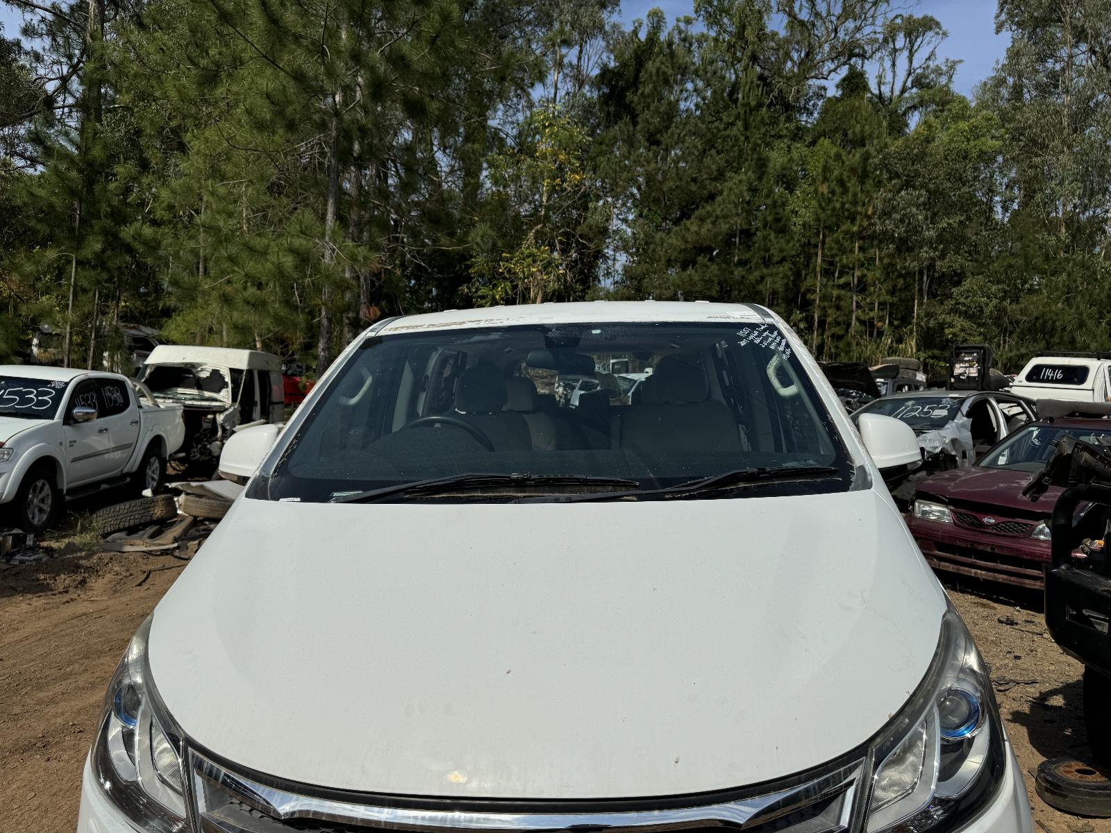 View LDV G10 2017 4 Door Station Wagon Breaking