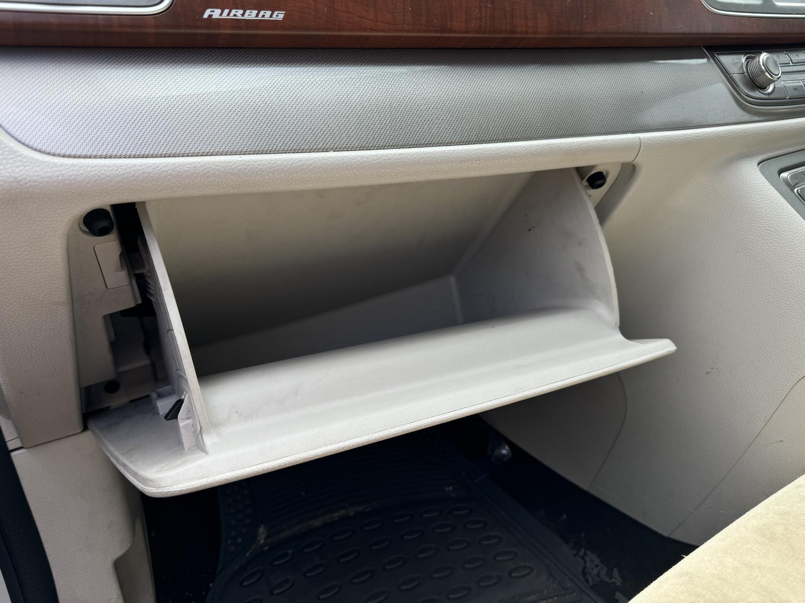View LDV G10 2017 4 Door Station Wagon Breaking