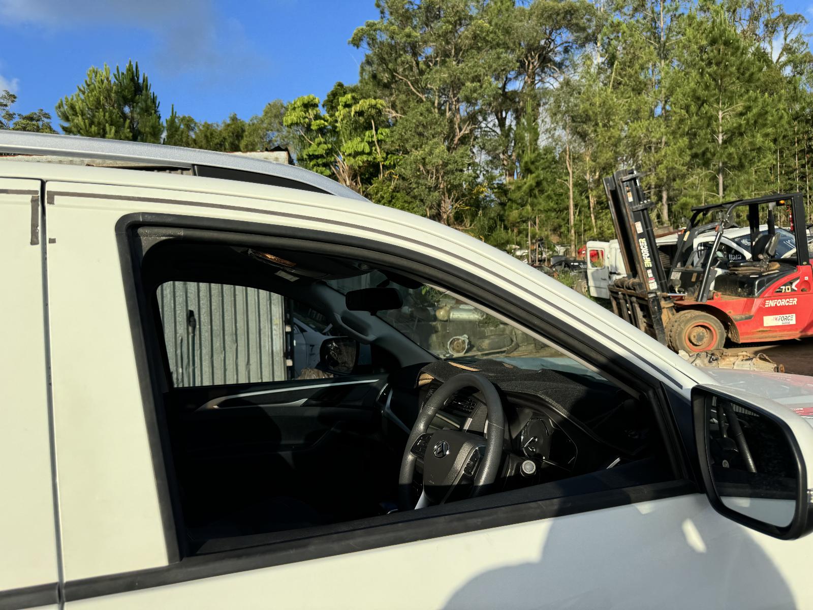 View LDV T60 2020 4 Door Utility Breaking