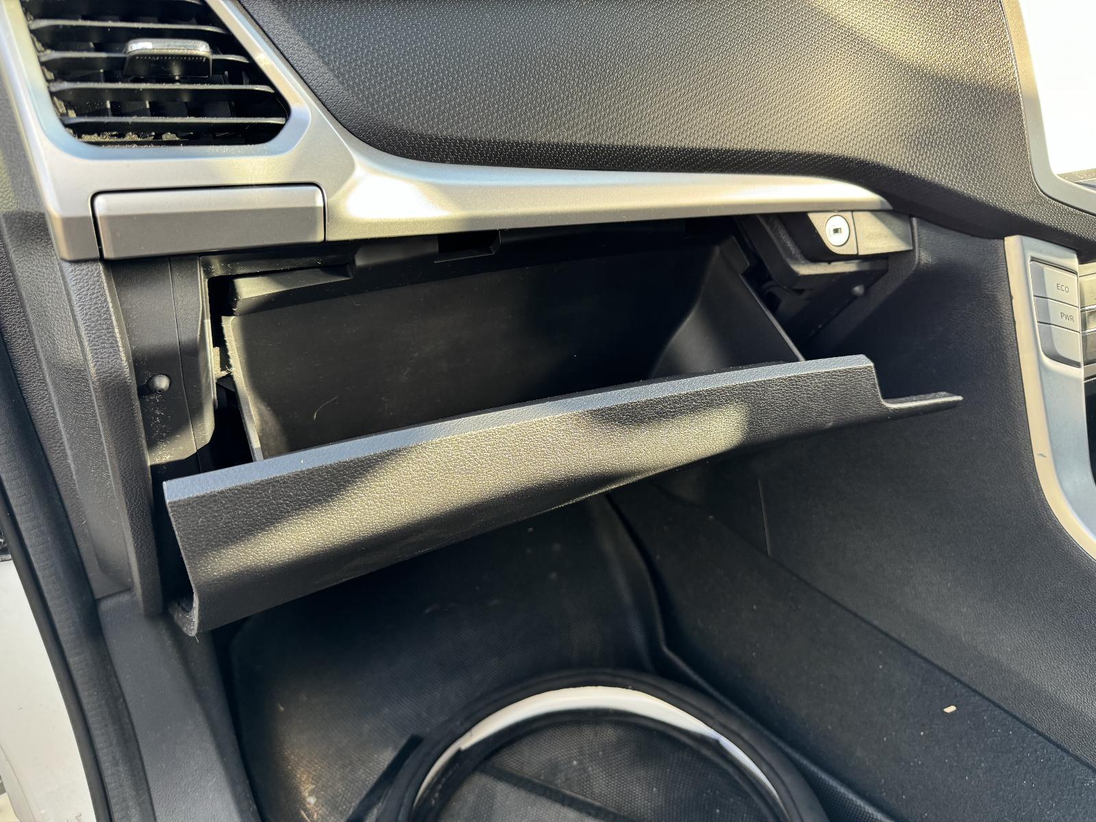 View LDV T60 2020 4 Door Utility Breaking