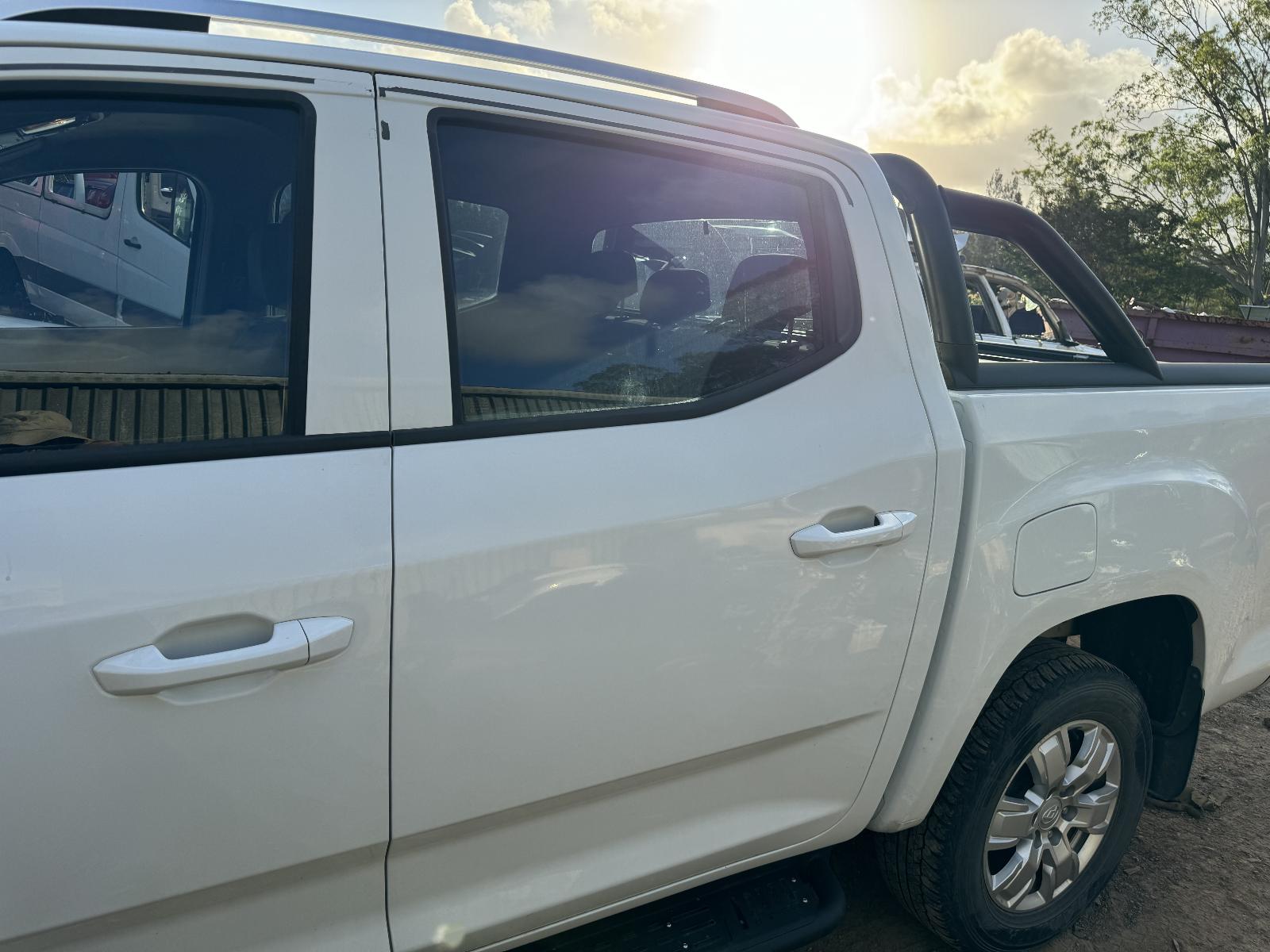 View LDV T60 2020 4 Door Utility Breaking