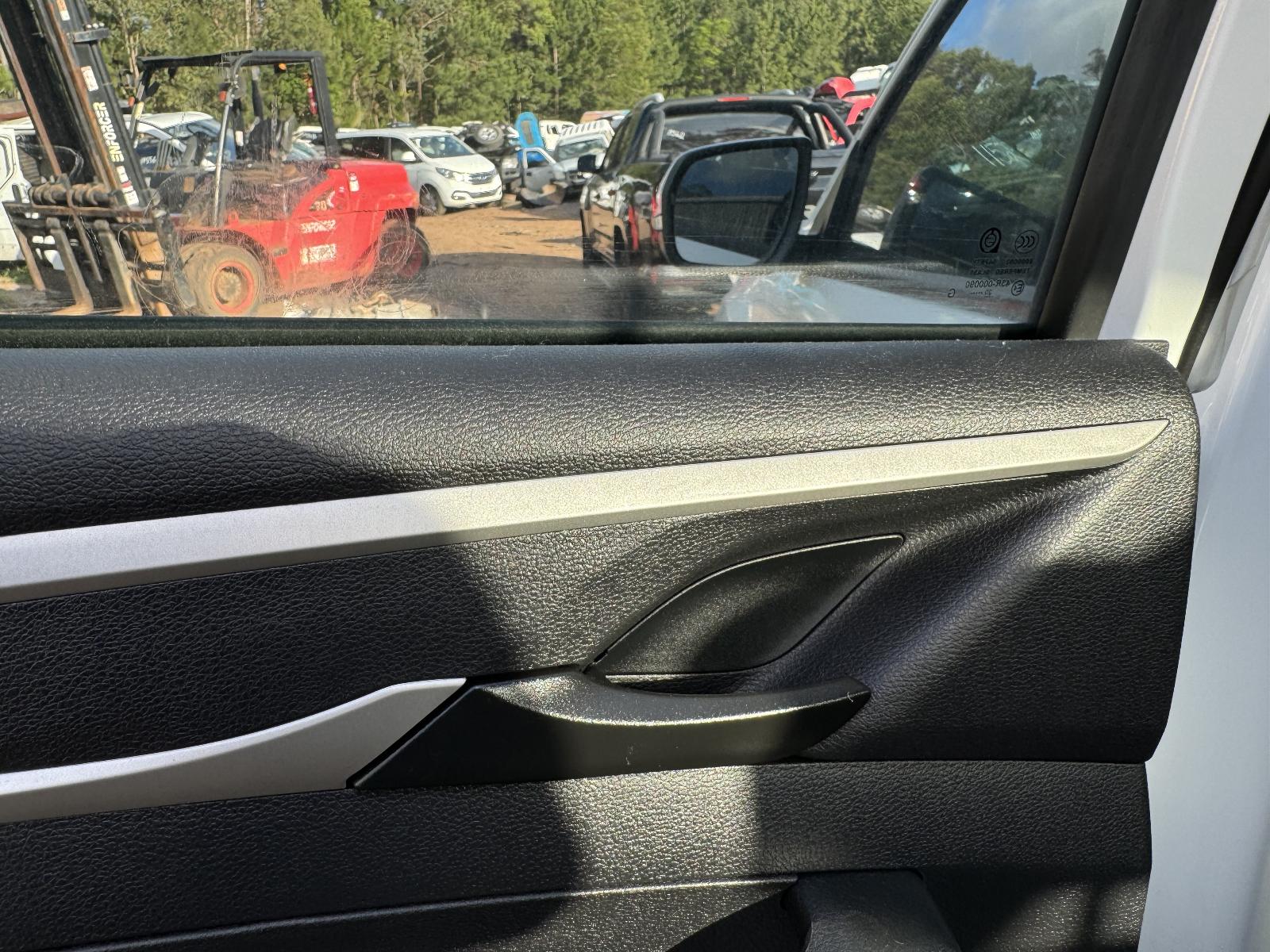 View LDV T60 2020 4 Door Utility Breaking