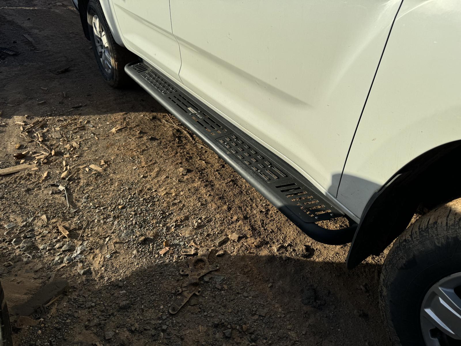 View LDV T60 2020 4 Door Utility Breaking