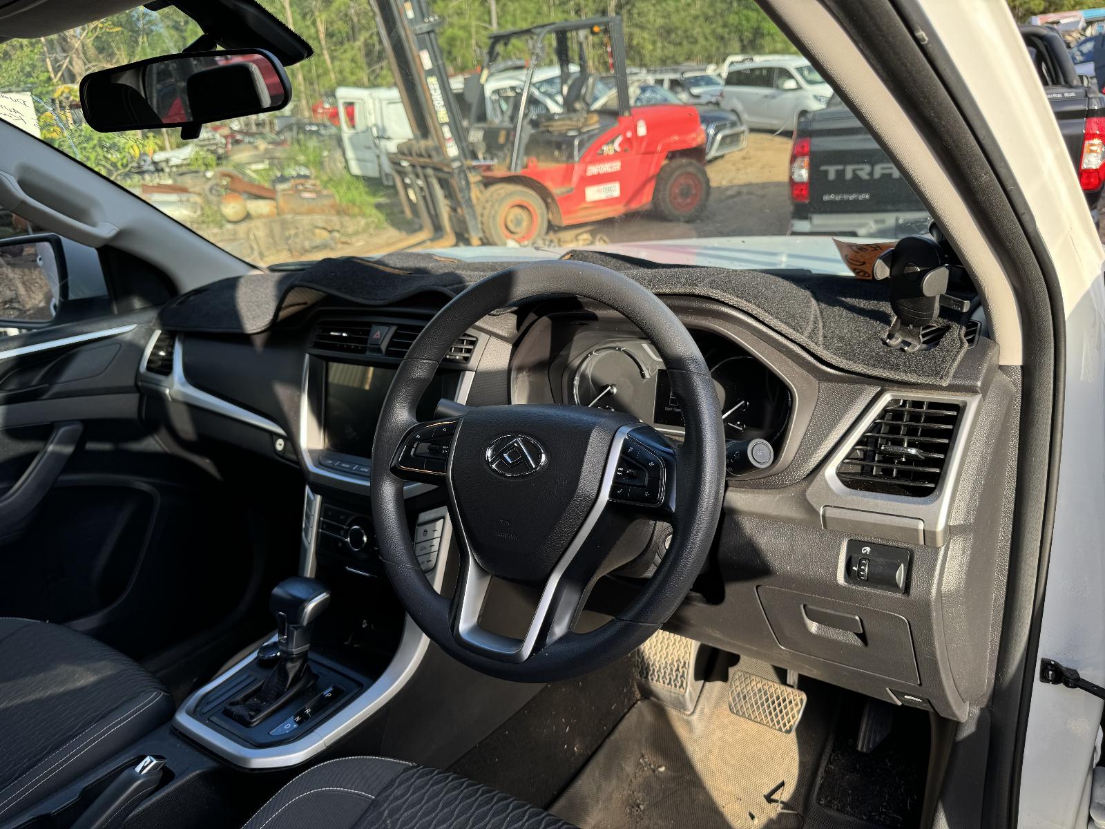View LDV T60 2020 4 Door Utility Breaking