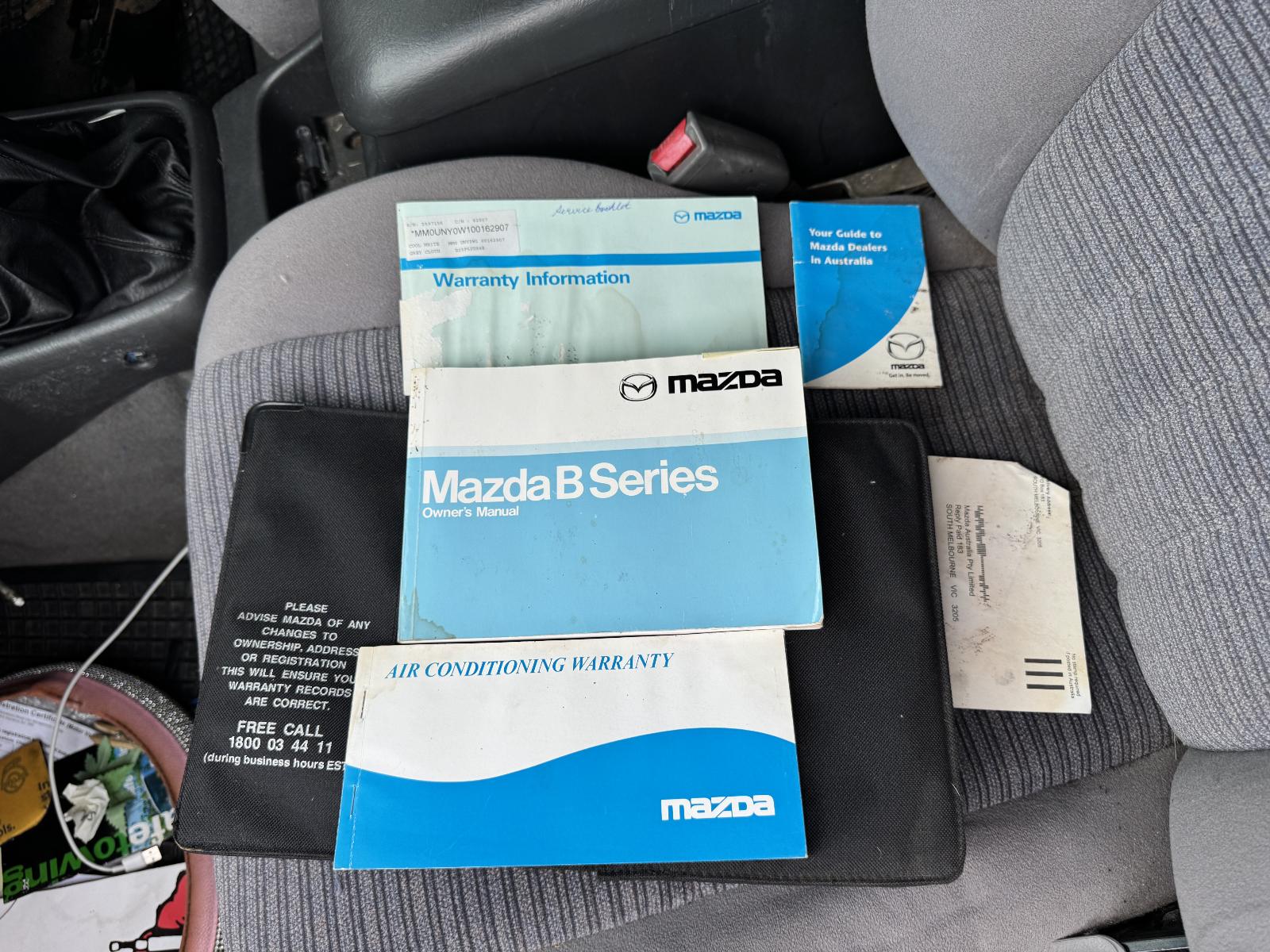View MAZDA BRAVO 2001 4 Door Utility Breaking