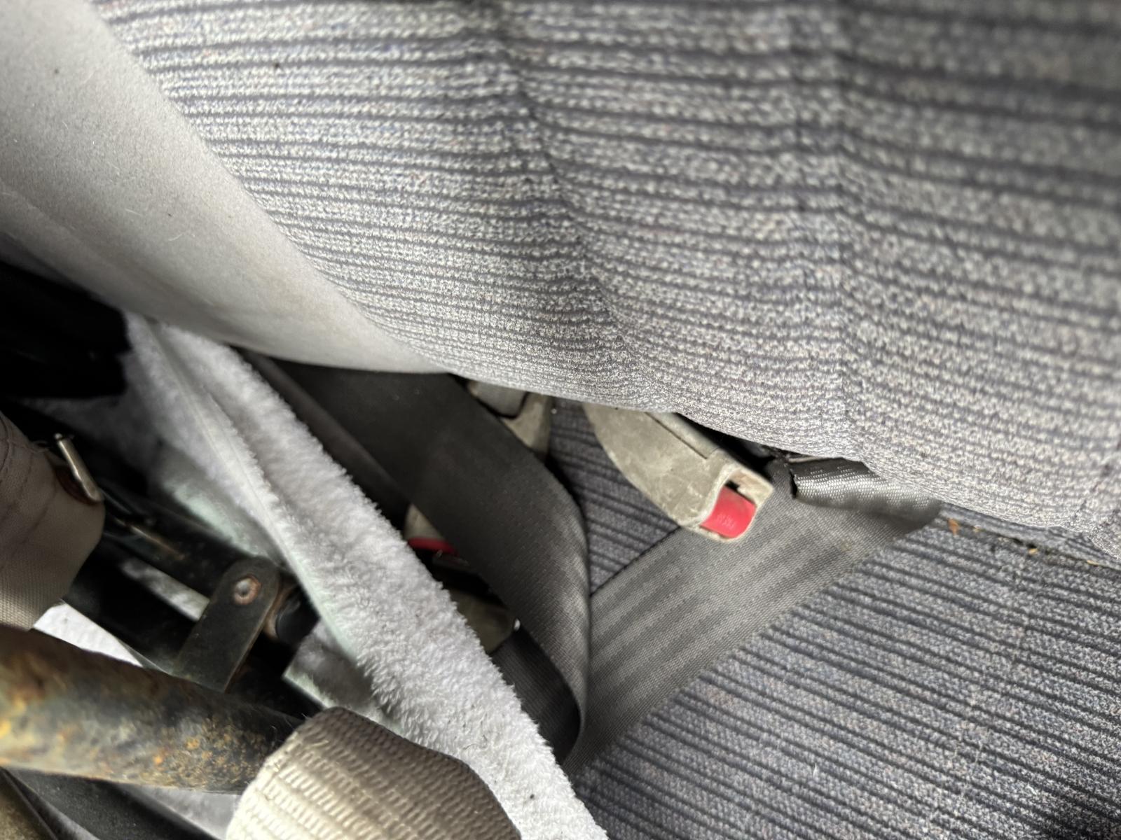View MAZDA BRAVO 2001 4 Door Utility Breaking