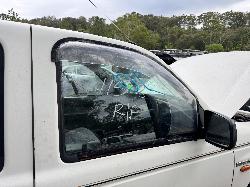 View MAZDA BRAVO 2001 4 Door Utility Breaking