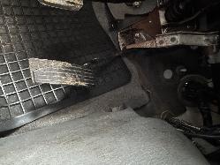 View MAZDA BRAVO 2001 4 Door Utility Breaking