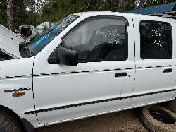 View MAZDA BRAVO 2001 4 Door Utility Breaking