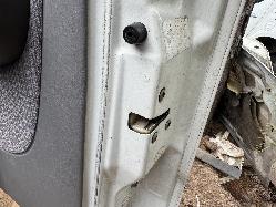View MAZDA BRAVO 2001 4 Door Utility Breaking