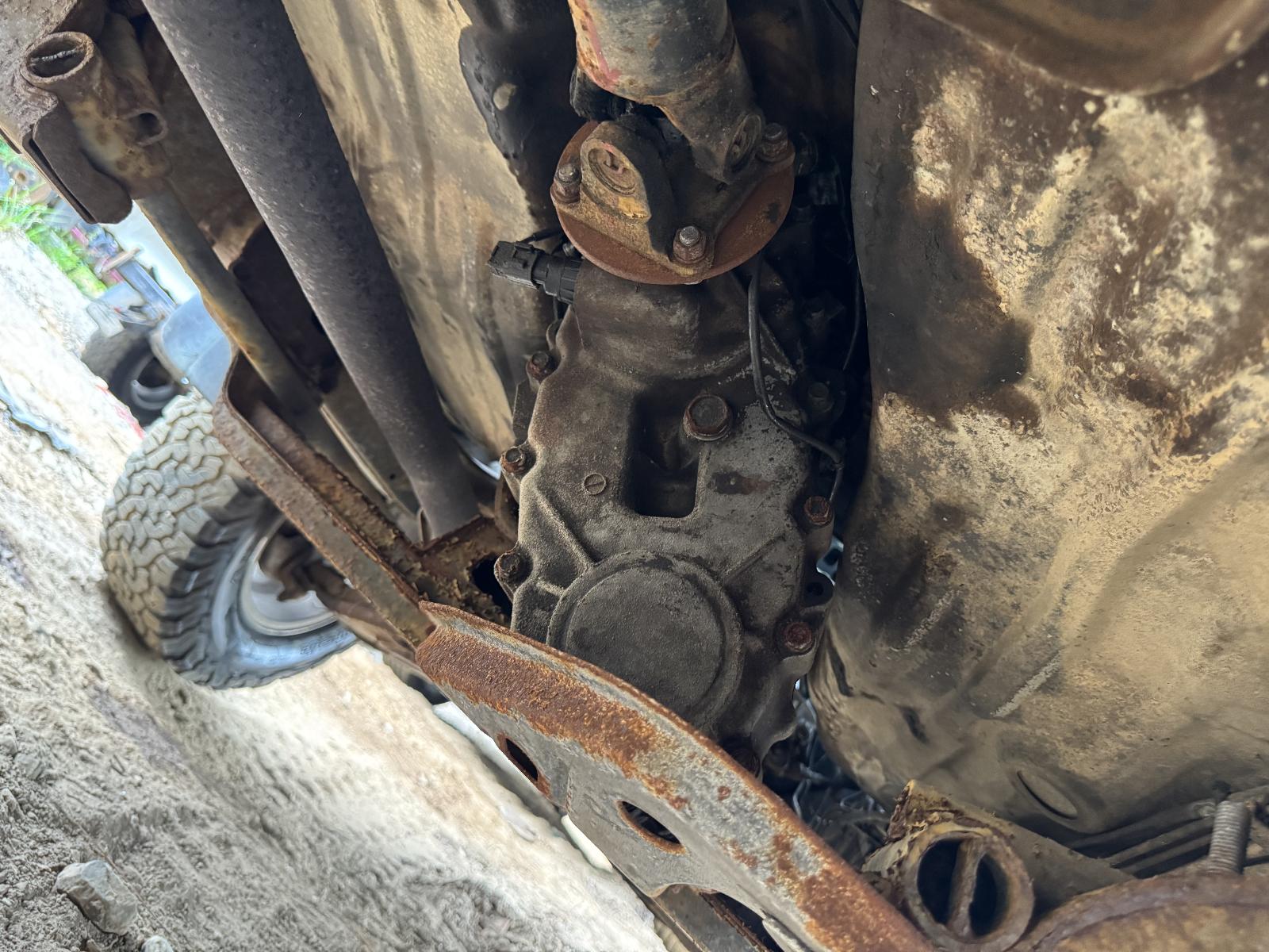 View MAZDA BRAVO 2001 4 Door Utility Breaking