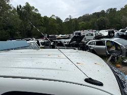 View MAZDA BRAVO 2001 4 Door Utility Breaking