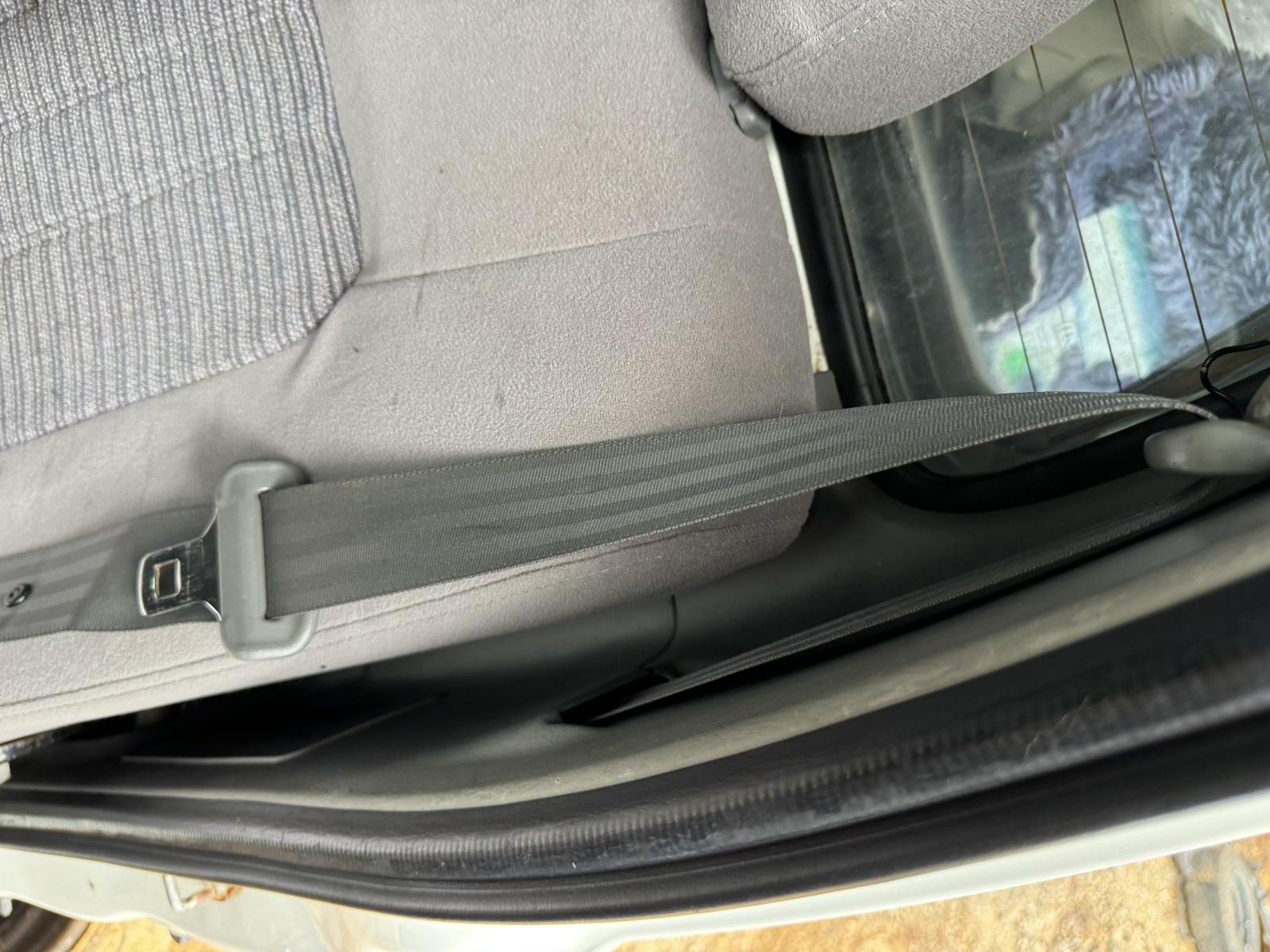View MAZDA BRAVO 2001 4 Door Utility Breaking