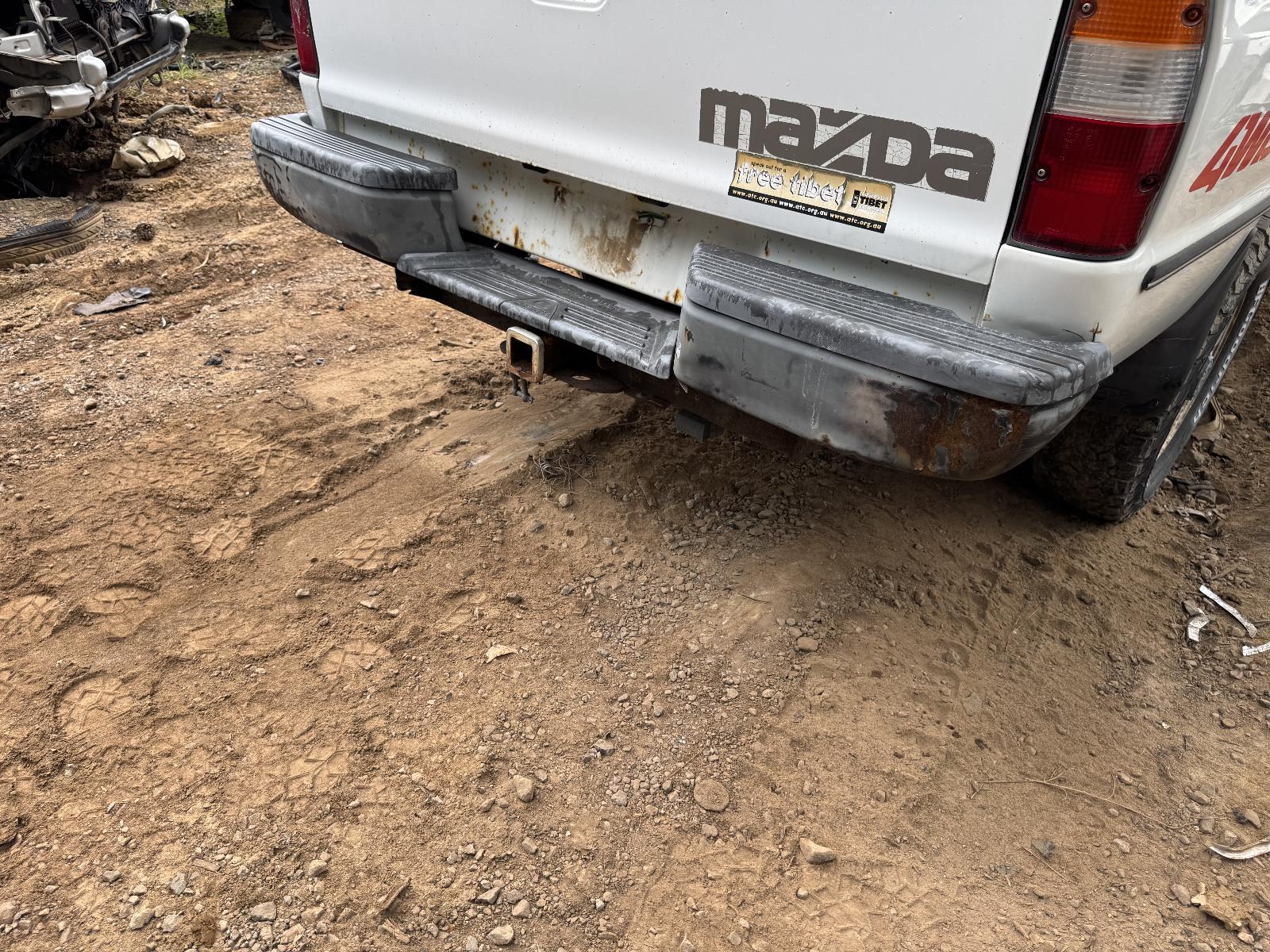 View MAZDA BRAVO 2001 4 Door Utility Breaking