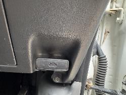 View MAZDA BRAVO 2001 4 Door Utility Breaking