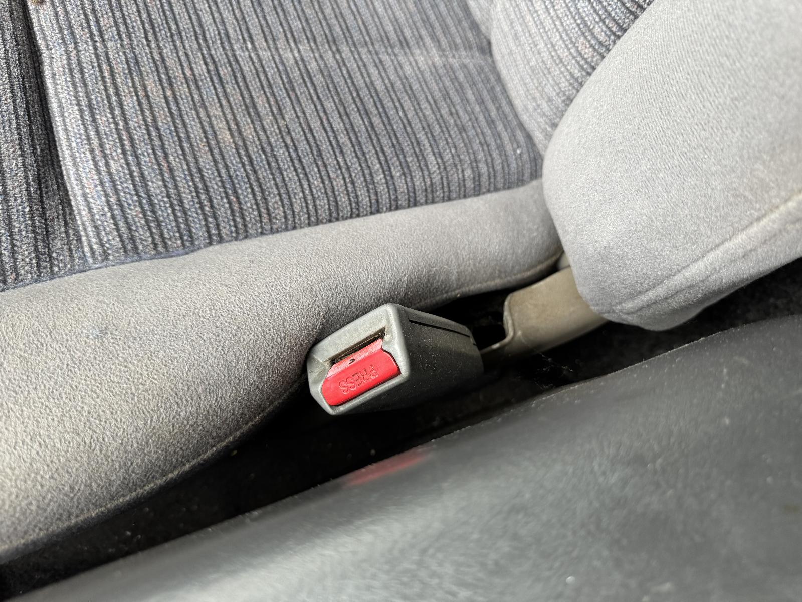 View MAZDA BRAVO 2001 4 Door Utility Breaking