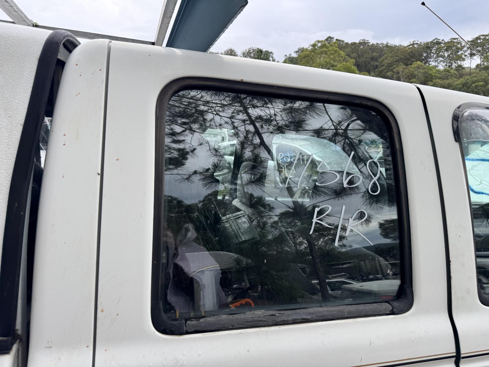 View MAZDA BRAVO 2001 4 Door Utility Breaking