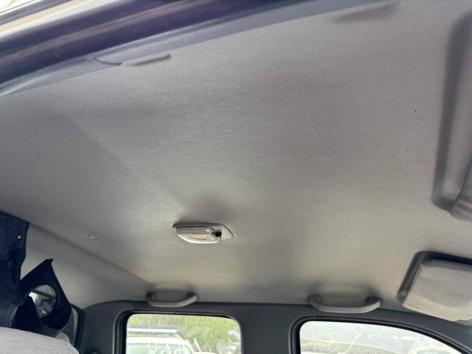 View MAZDA BRAVO 2001 4 Door Utility Breaking