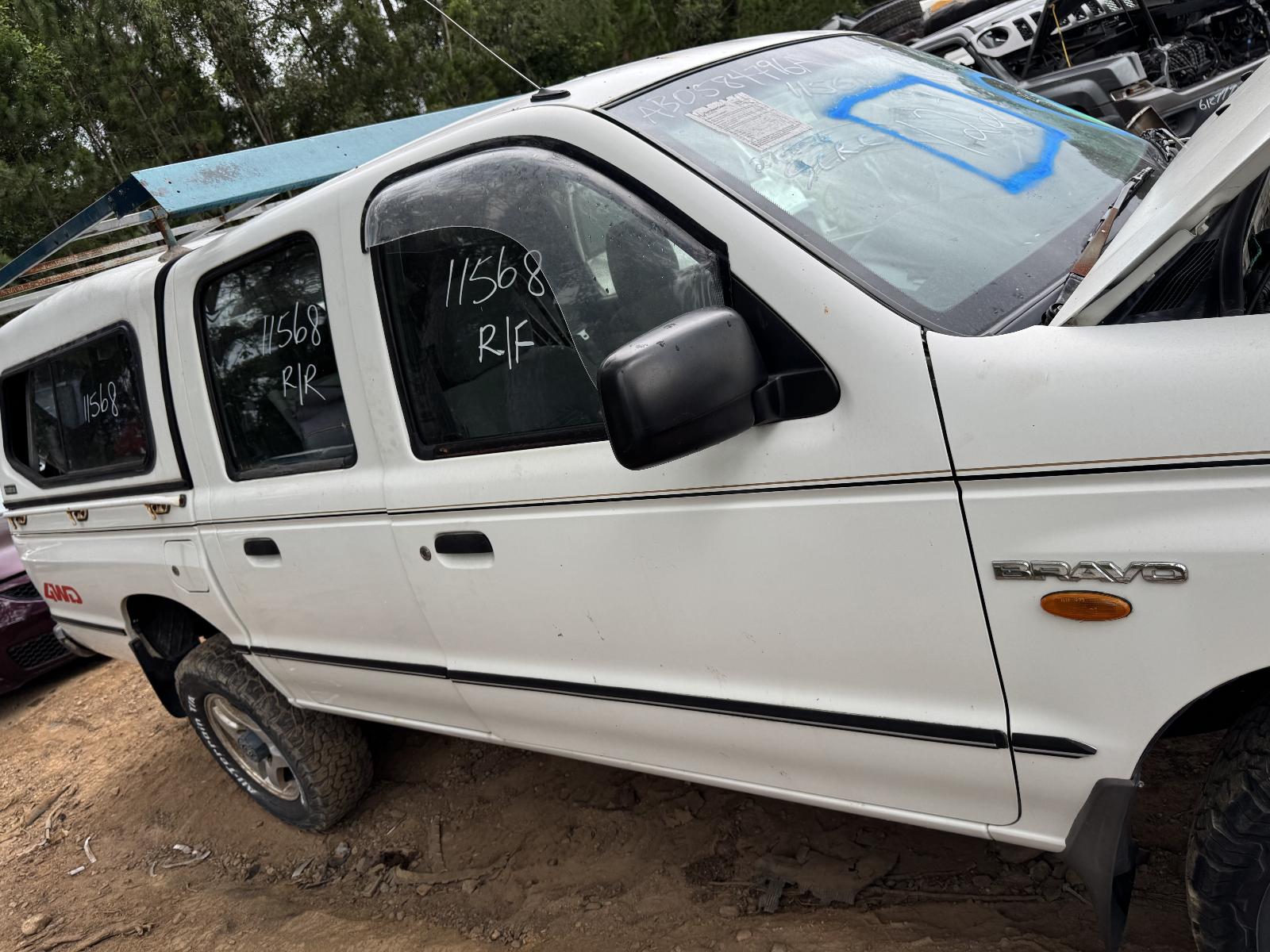 View MAZDA BRAVO 2001 4 Door Utility Breaking