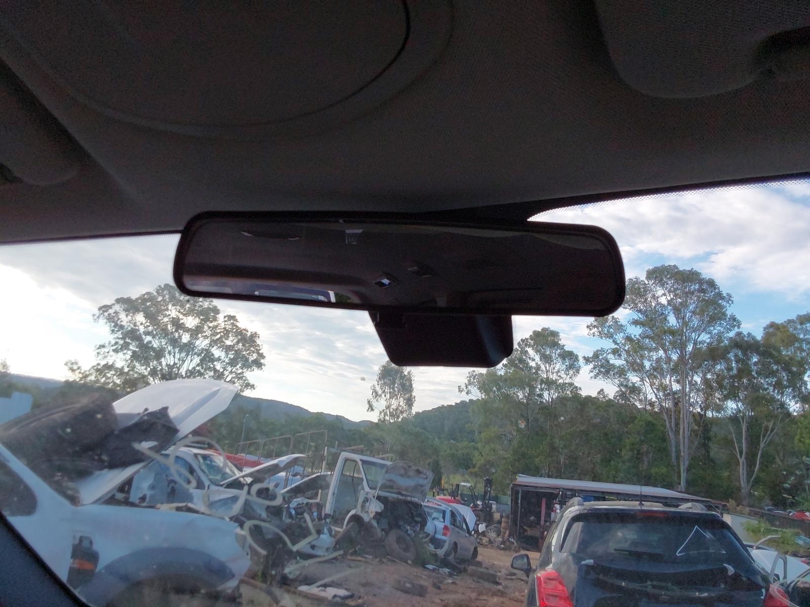 View LDV G10 2021 5 Door Station Wagon Breaking