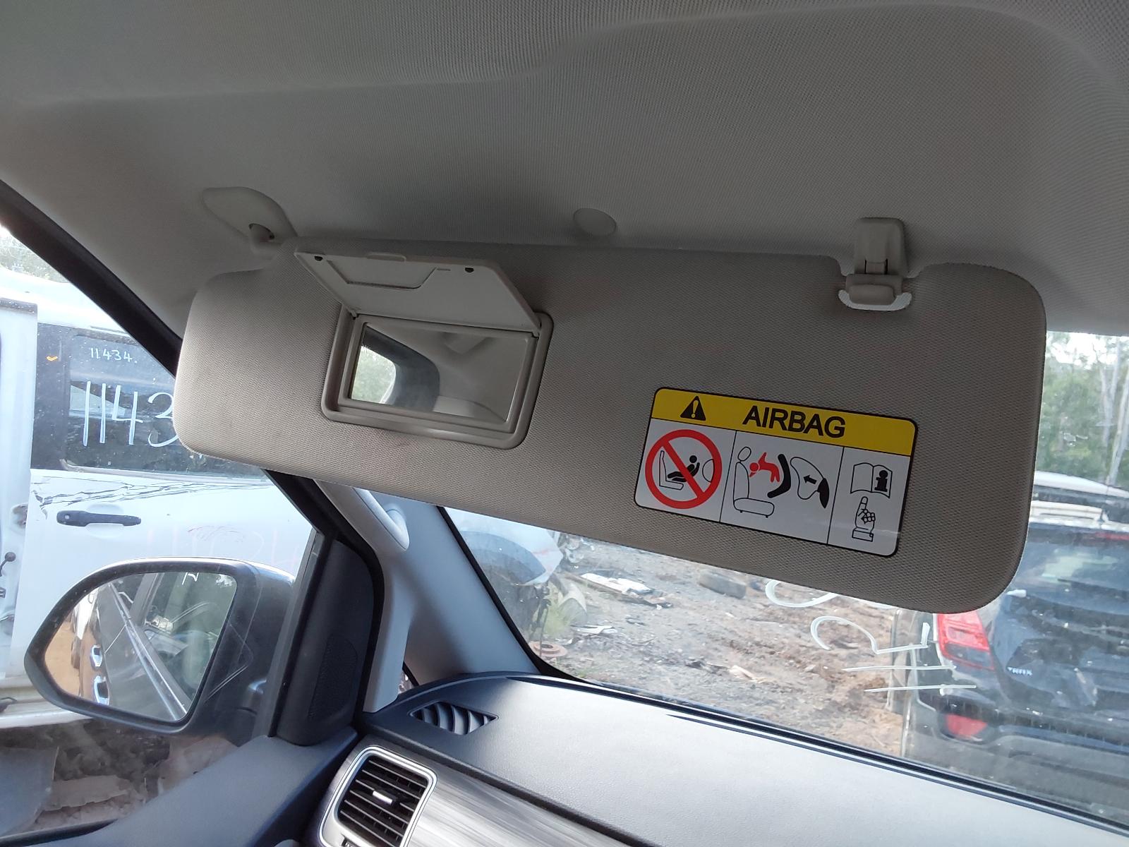 View LDV G10 2021 5 Door Station Wagon Breaking