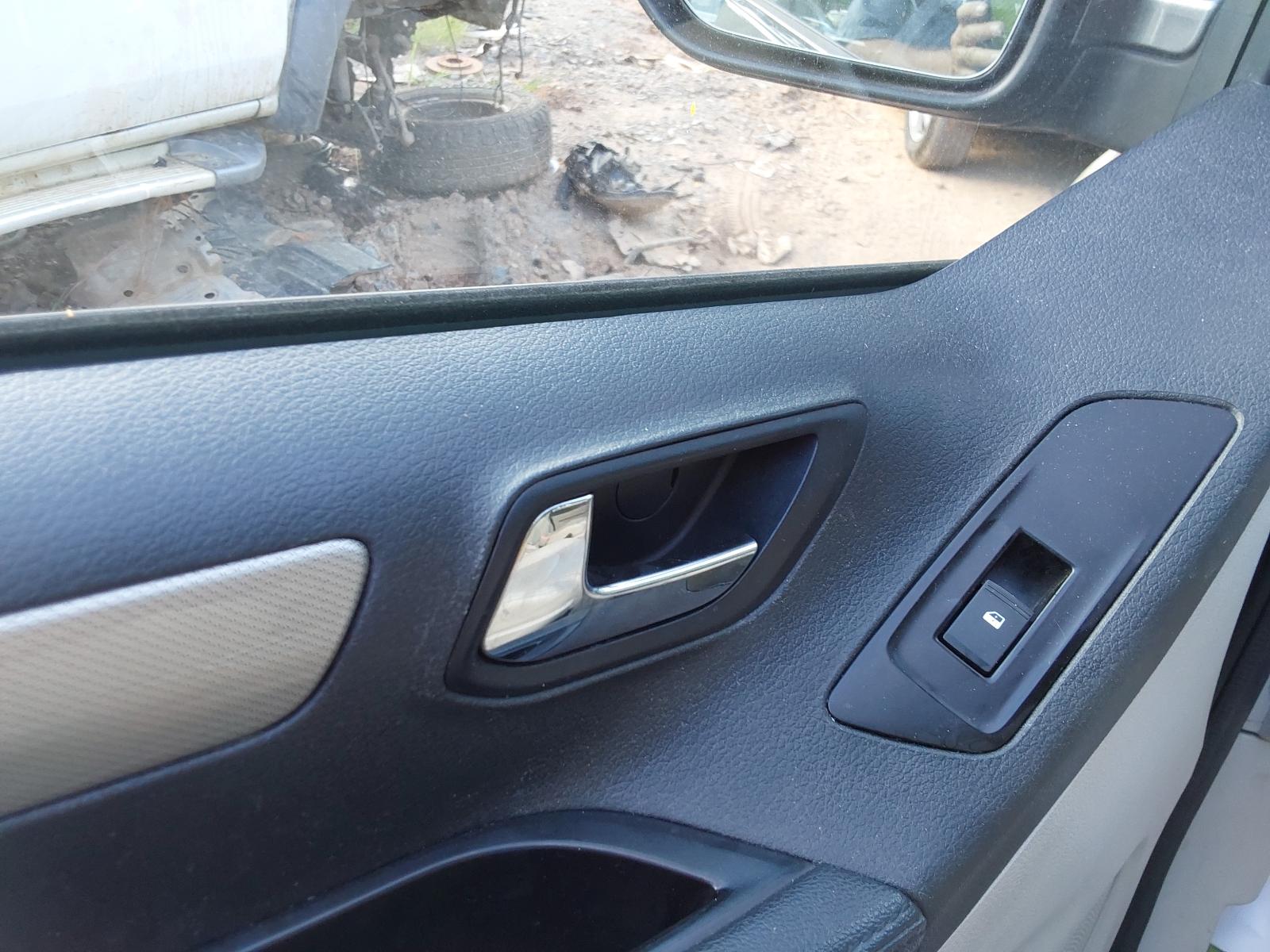 View LDV G10 2021 5 Door Station Wagon Breaking