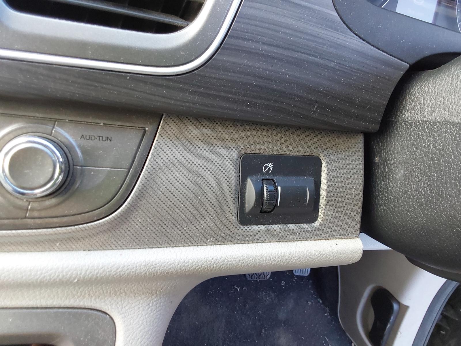 View LDV G10 2021 5 Door Station Wagon Breaking