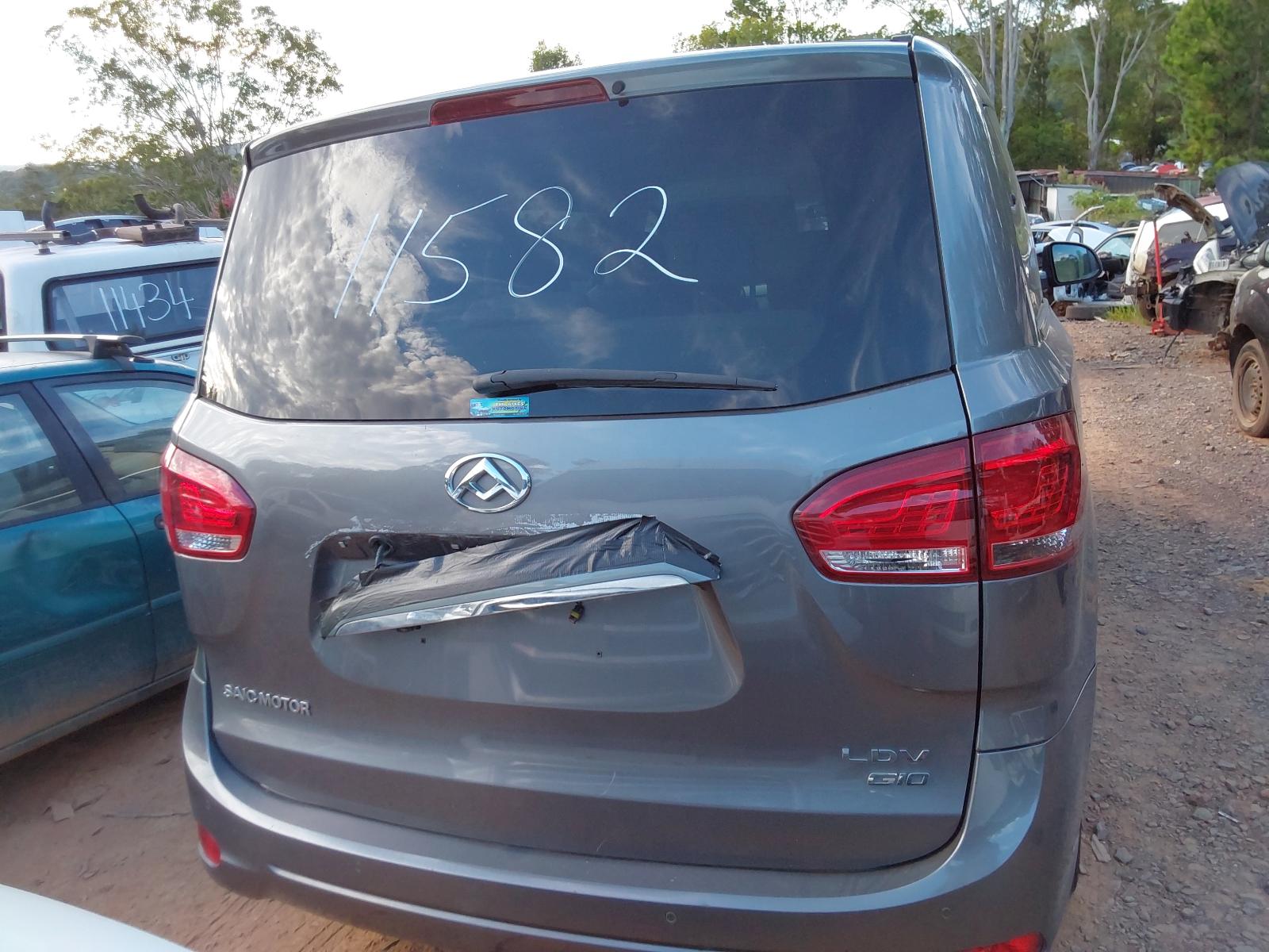 View LDV G10 2021 5 Door Station Wagon Breaking