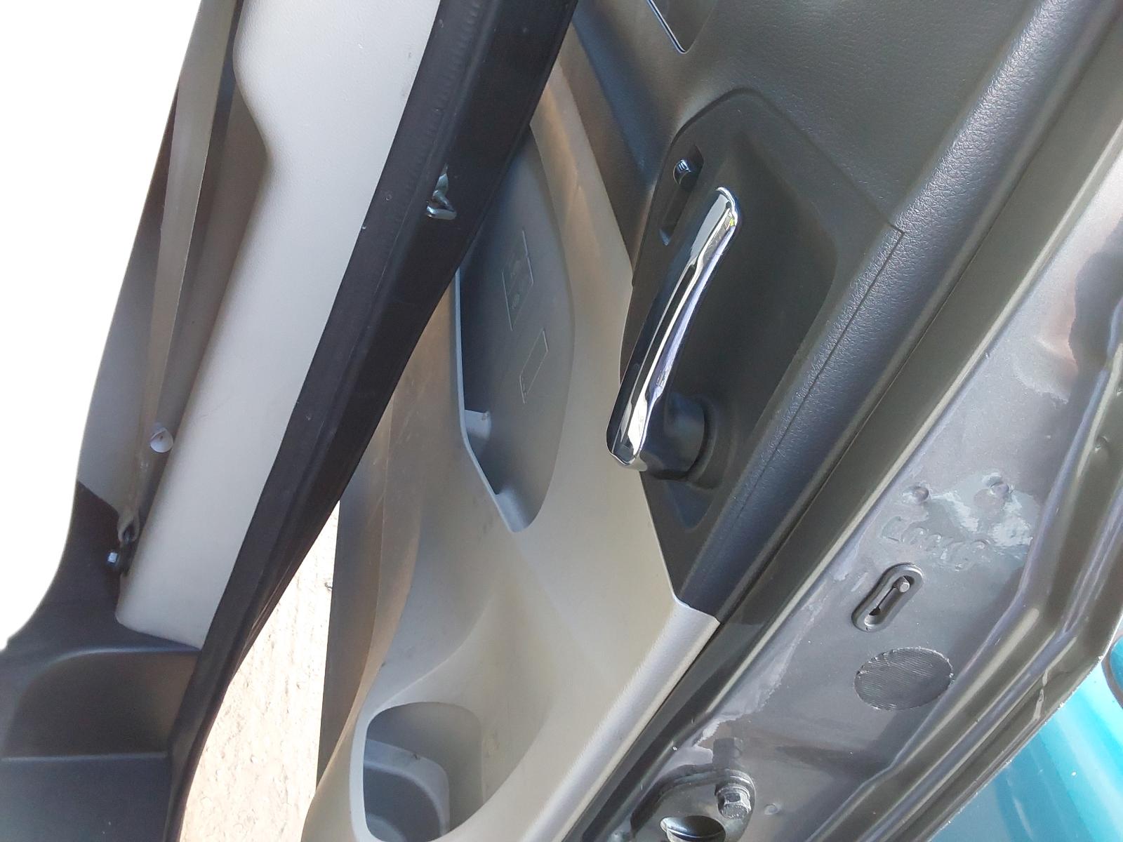 View LDV G10 2021 5 Door Station Wagon Breaking