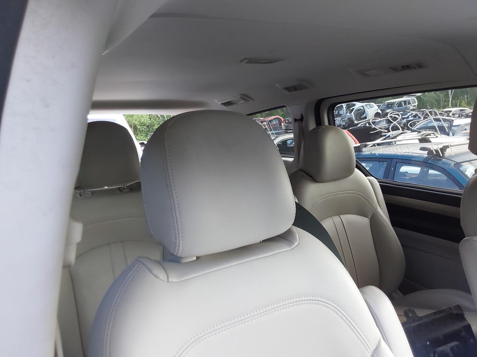 View LDV G10 2021 5 Door Station Wagon Breaking