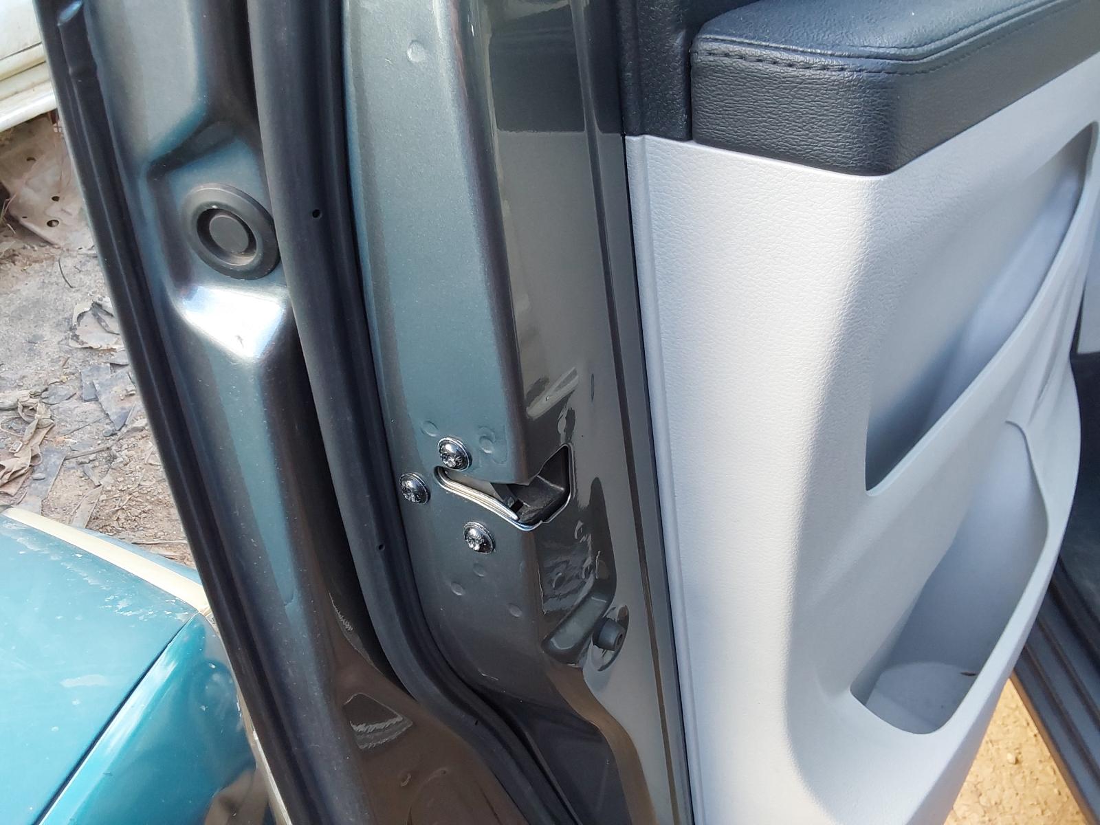 View LDV G10 2021 5 Door Station Wagon Breaking