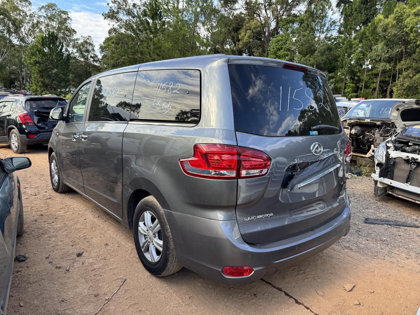 View LDV G10 2021 5 Door Station Wagon Breaking