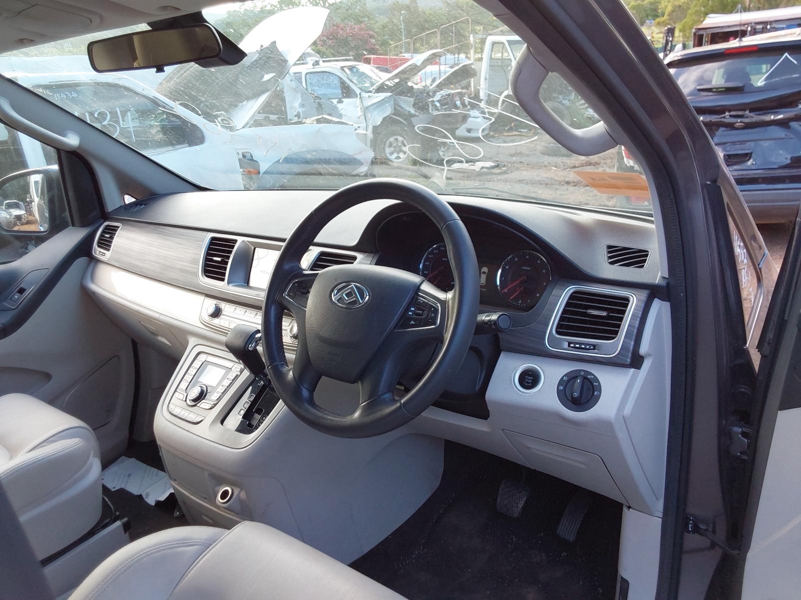 View LDV G10 2021 5 Door Station Wagon Breaking