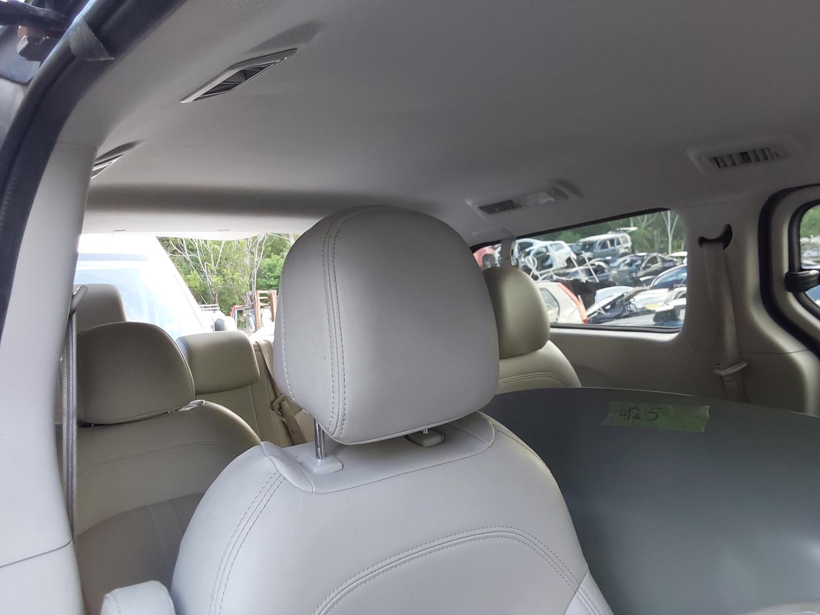 View LDV G10 2021 5 Door Station Wagon Breaking