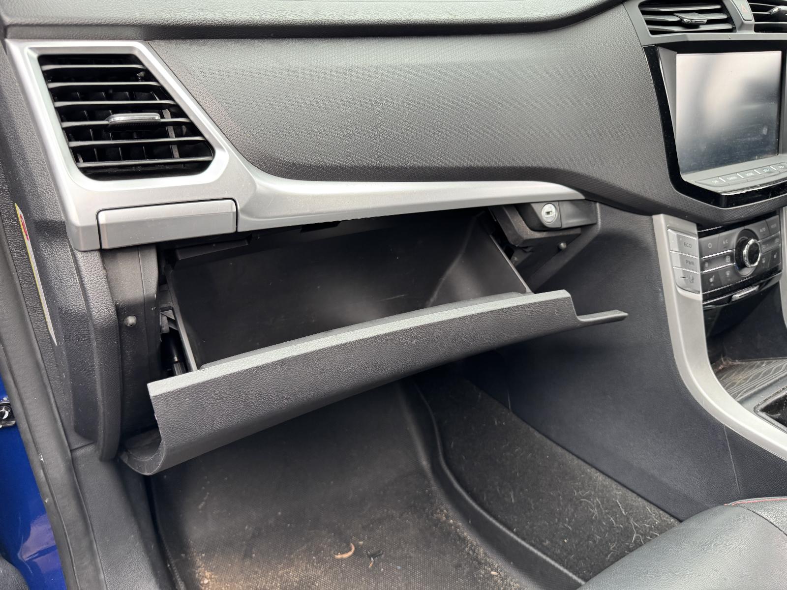 View LDV T60 2018 4 Door Utility Breaking