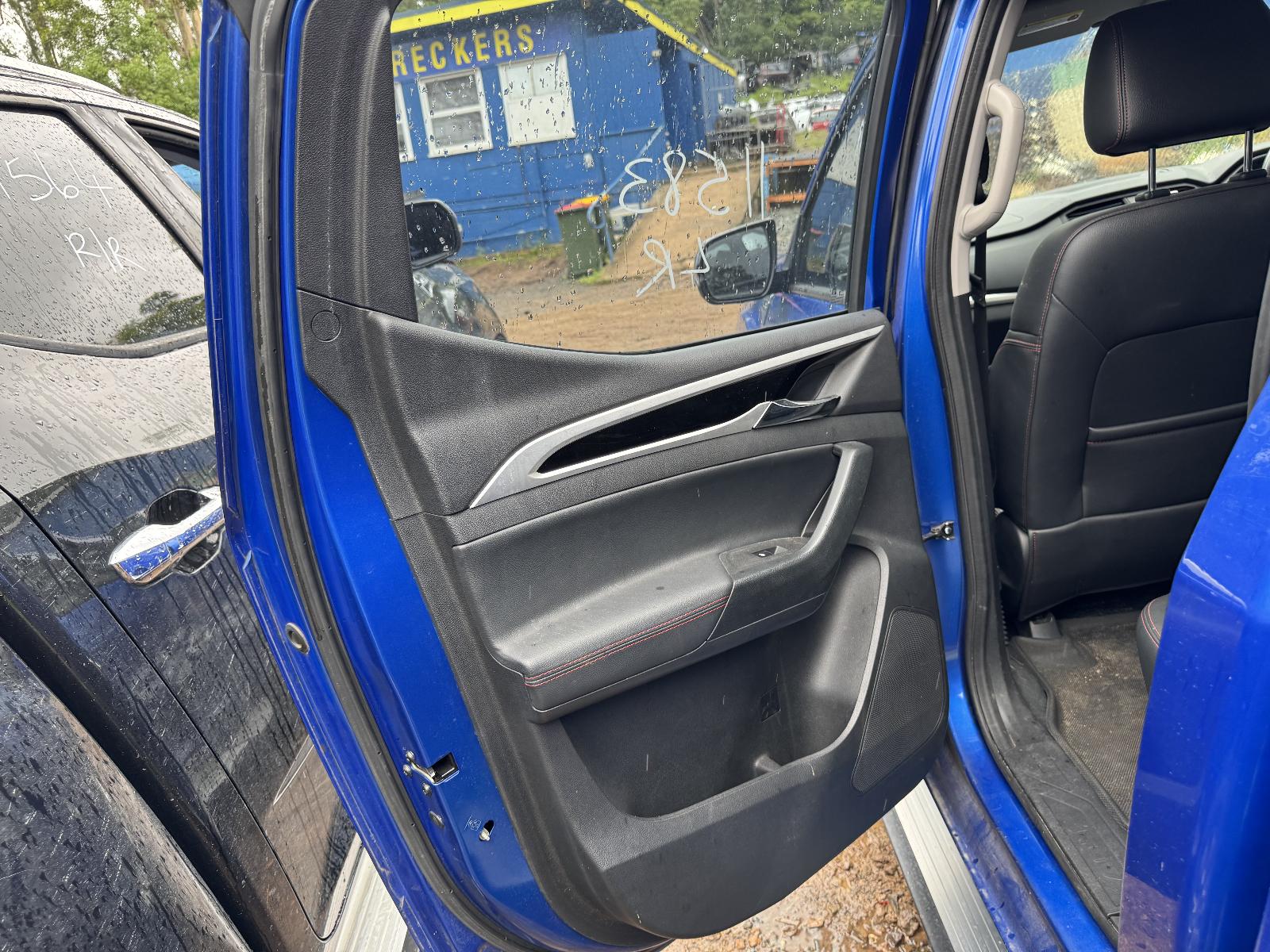 View LDV T60 2018 4 Door Utility Breaking