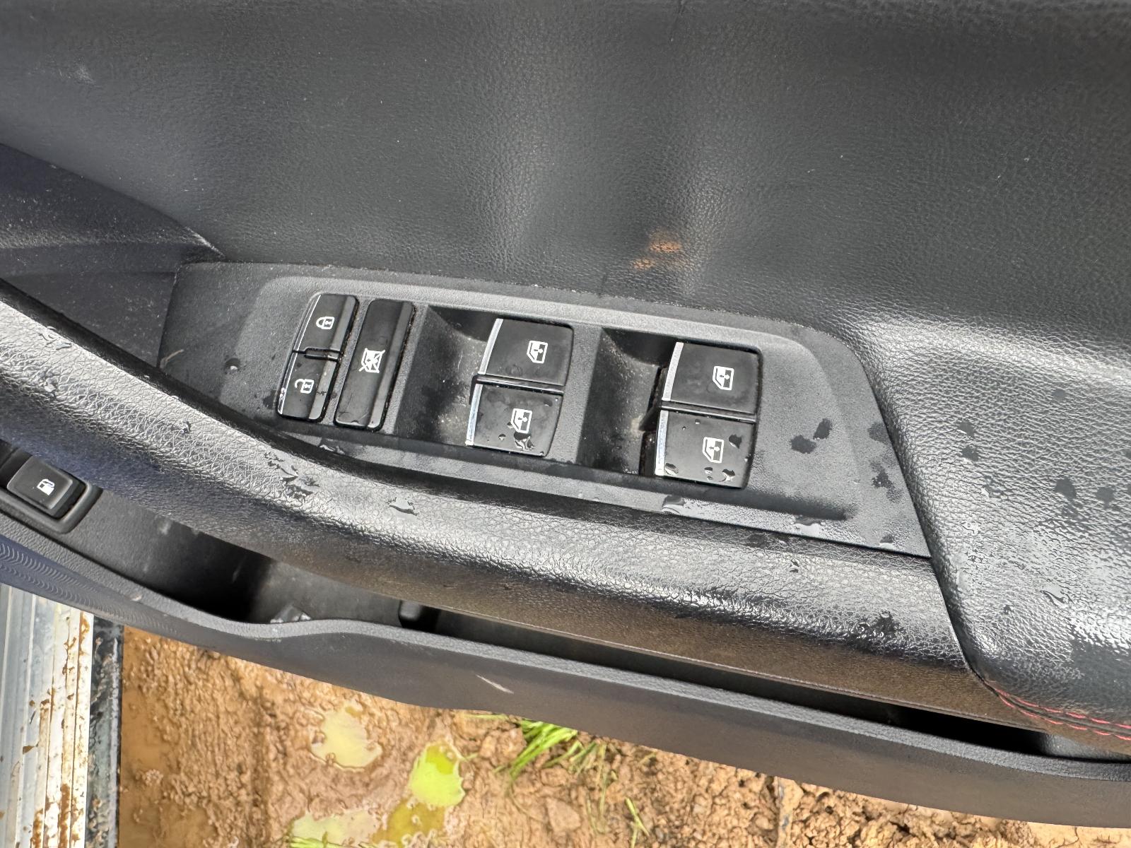 View LDV T60 2018 4 Door Utility Breaking
