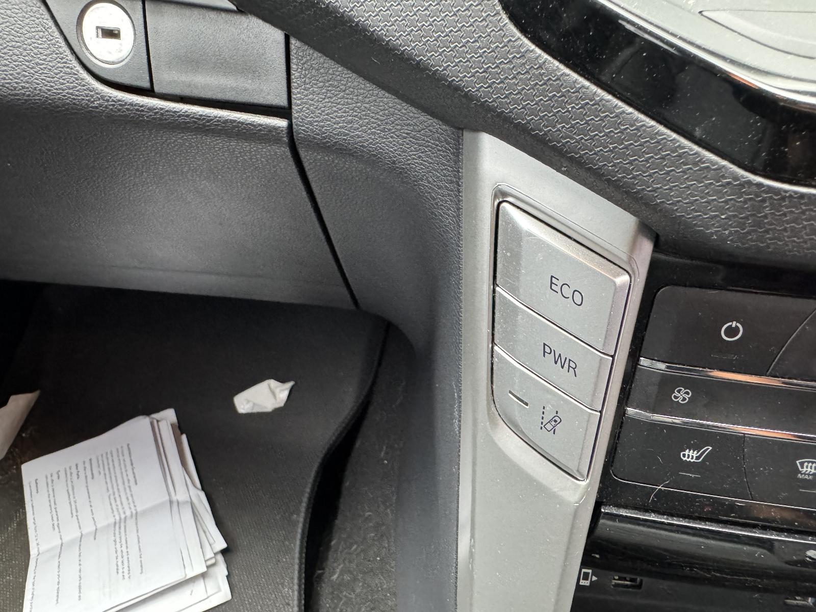 View LDV T60 2018 4 Door Utility Breaking