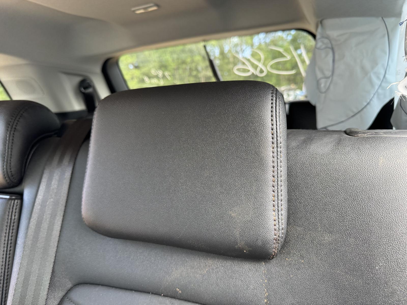View FORD EVEREST 2024 5 Door Station Wagon Breaking
