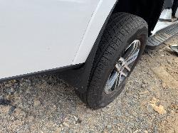 View FORD EVEREST 2024 5 Door Station Wagon Breaking