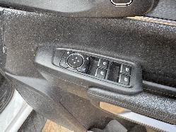 View FORD EVEREST 2024 5 Door Station Wagon Breaking