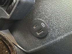 View FORD EVEREST 2024 5 Door Station Wagon Breaking