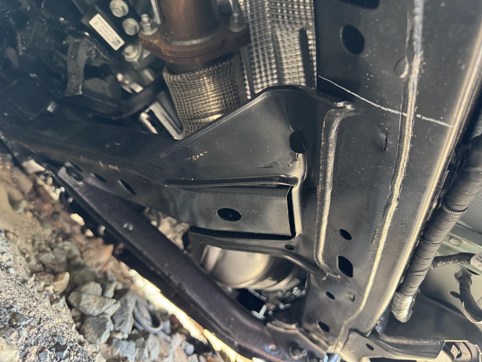 View FORD EVEREST 2024 5 Door Station Wagon Breaking
